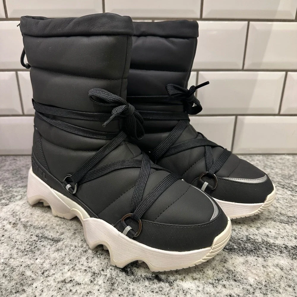 Sorel Women 9 Kinetic Impact NXT Mid Boot Black Waterproof Insulated Puffer Tech